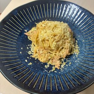 まりちゃんの作ってみた!投稿(うちの一番人気⭐️長ネギとアンチョビのにんにくプンプンパスタ)