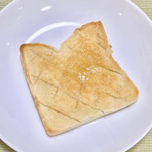 キャピタンの作ってみた!投稿(塩が決め手♪塩バタートースト)