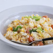 冷蔵庫に何もない時に!パラパラ卵のレンチンレタスチャーハン