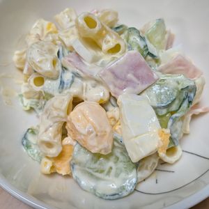 かめちゃん🐢の作ってみた!投稿(【基本のマカロニサラダ】基本の茹で方・おすすめ具材付き)