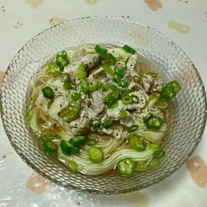 maple cherryの作ってみた!投稿(ぶっかけ豚ネギ塩そうめん#包丁不要#やみつき)