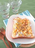 しらすとコーンのチーズトースト