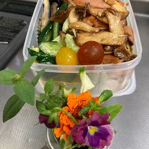 そら・ゆずの作ってみた!投稿(材料2つで激旨【舞茸とギョニソのオイスター炒め】お弁当にも◎)