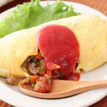 苦手でも作りやすい♪【野菜たっぷりオムレツ】