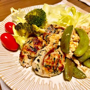 ロミミの作ってみた!投稿(完成まで10分!豆腐とひじきの和風バーグ)