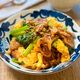 一品で大満足おかず♪【豚肉と小松菜のふわたま春雨炒め】