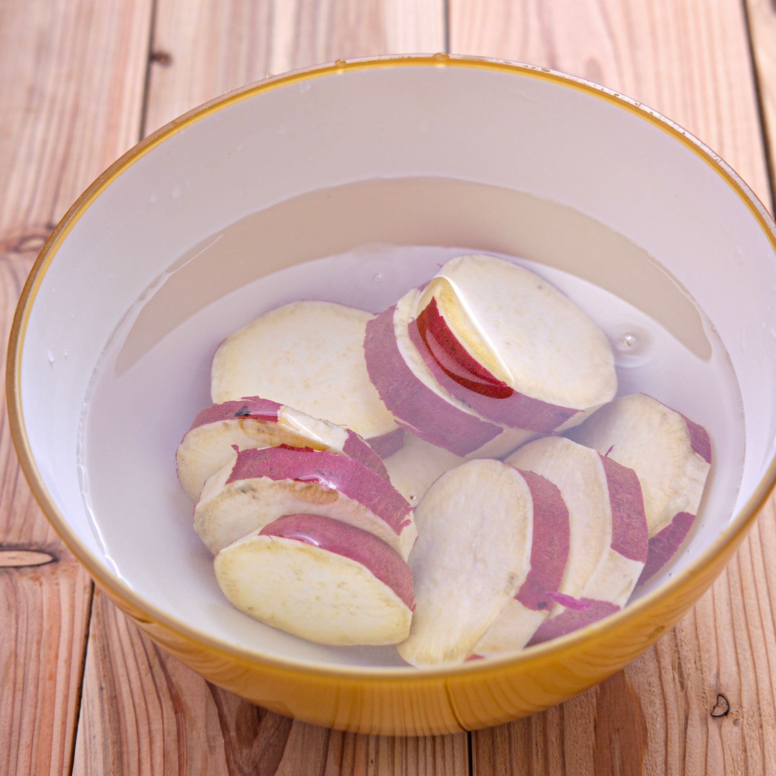 くー様用m(_ _)m さつまいもの甘煮】レンジで簡単♡やさしい甘みにやみつき！ | レシピ