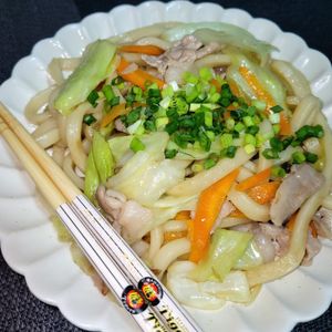ヴェルの作ってみた!投稿(《だし香る》焼きうどん)