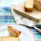 トマトの塩漬け調味料 「そるとまと」でワインに合うケークサレ
