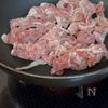 ワンパンで!身体いたわる【豚こまとせりのオイスター炒め】の工程1
