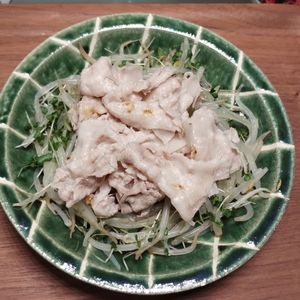 ゆの作ってみた!投稿(しっとり茹で豚♡【もやしときゅうりのサラダ豚しゃぶ】)