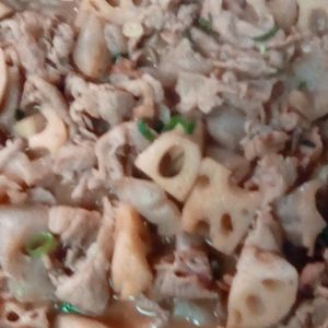 鶏皮坊主の作ってみた!投稿(こんにゃくとれんこんの《豚バラ♡ねぎ味噌煮》)