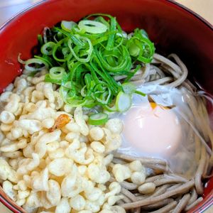 まゆのの作ってみた!投稿(【月見たぬき蕎麦】レンジで簡単半熟卵と、安定の蕎麦つゆで♪)