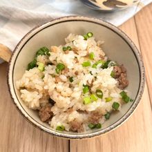 ちょっぴり大人な♪生姜の甘辛そぼろ混ぜごはん