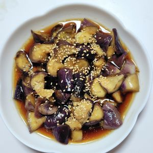 ふうかの作ってみた!投稿(冷やして最高！レンジで味しみ茄子の簡単作り置き)
