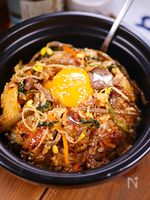 行列のできる焼肉屋さんの🥩石焼き風おこげビビンバ🤩🍚