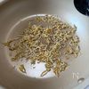 【栄養満点♡︎カリカリじゃこのわかめごはん】混ぜるだけ絶品!の工程1