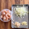 台湾屋台飯「蝦仁飯」ぷりぷりえびのとろ〜りあんかけごはんの下準備