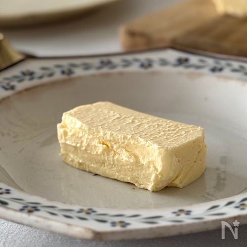 【混ぜるだけ簡単！】とろける♡生チーズケーキ