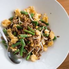 ひき肉とインゲンと卵の中華風炒め