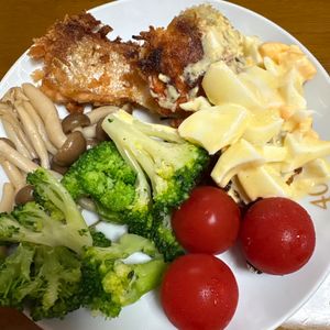 1015810の作ってみた!投稿(【鮭フライ☆タルタルソース】揚げずにサクッふわ♪衣付け楽ちん)