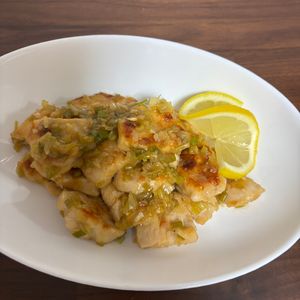 さらの作ってみた!投稿(【鶏むね肉のネギ塩だれ炒め】レモン風味♬︎柔らかい〜)