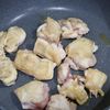 『鶏もも肉とニラの中華風炒め』ご飯がすすむ!🍚の工程2