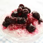 まるごとブルーベリーのフルーツシロップでかき氷！