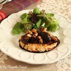 押し麦のハンバーグ、椎茸とアーモンドのキャラメリゼ添え