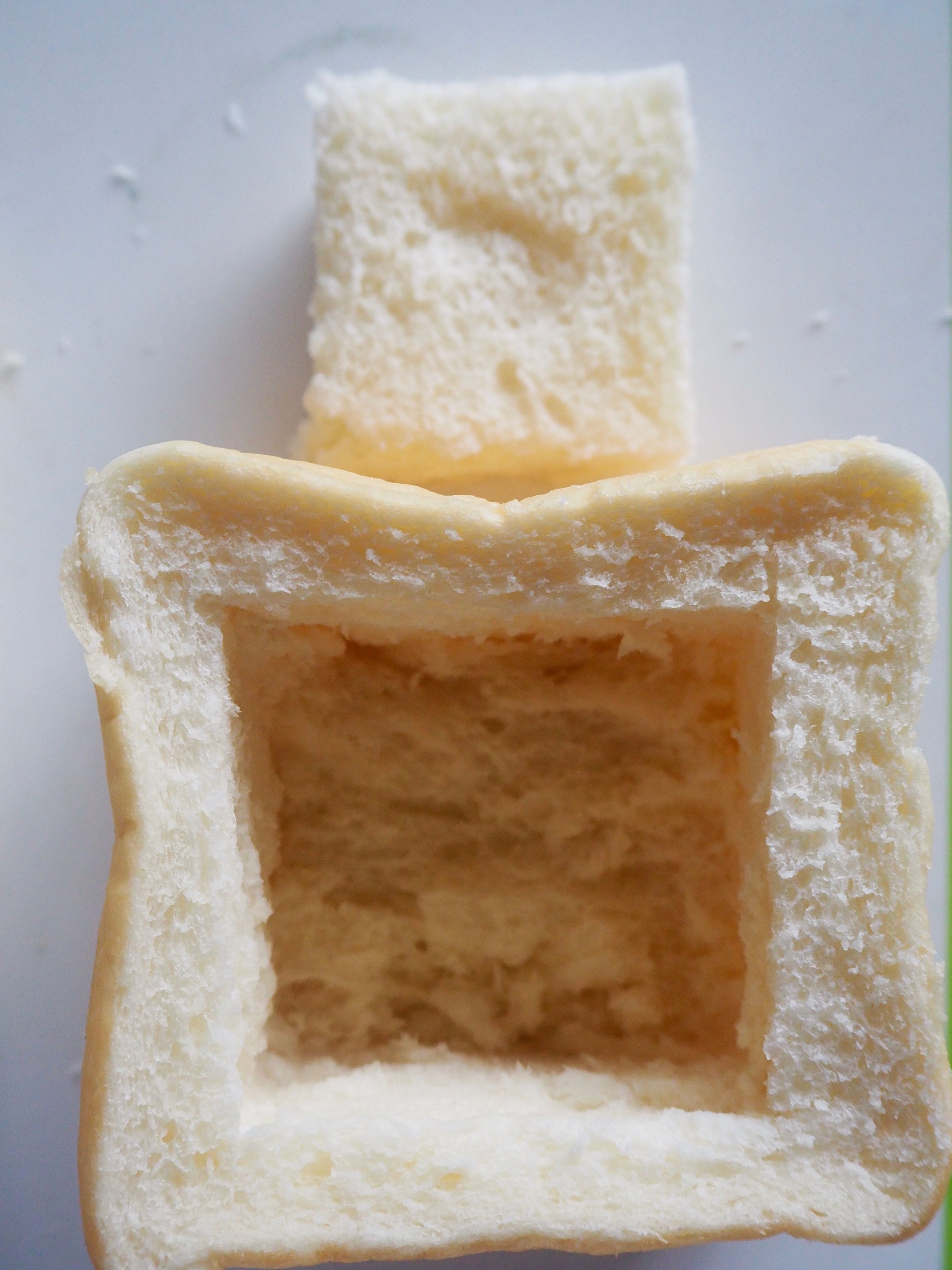 【ゆぴ＊様】スープ　パングラタン　手作り　菓子パン　惣菜パン 朝食に！カップスープdeパングラタン♪ by sgch 【クックパッド