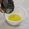 【こねずに簡単!】ガリバタチーズフォカッチャの工程6