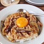 こってり！ご飯がすすむ！豚バラとなすの旨辛丼