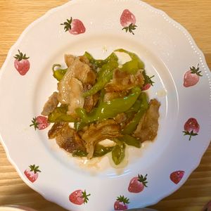 ありみの作ってみた!投稿(ごはんが進む♡『豚バラピーマン』)