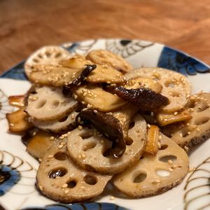 さゆ。の作ってみた!投稿(れんこんとエリンギの塩きんぴら♩作りおきやお弁当に◎)