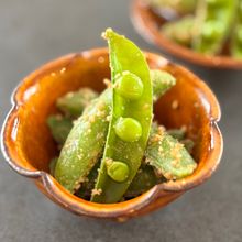 レンチンで簡単♪【スナップエンドウの塩ごま和え】