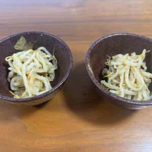 こむぎの作ってみた!投稿(簡単おつまみ！柚子胡椒風味のピリ辛和風ナムル)