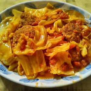 genki312の作ってみた!投稿(【キャベツと肉団子のトマト煮】包まないロールキャベツ風♡)