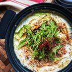 白菜と厚揚げの豆乳担々鍋《〆の麺も最高》