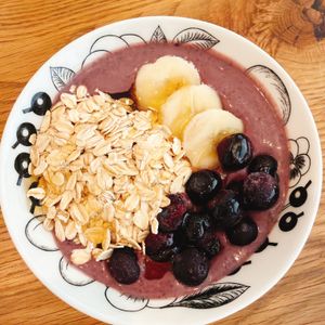 ミルクの作ってみた!投稿(【アサイーボウル】冷凍アサイーで本格味！！)