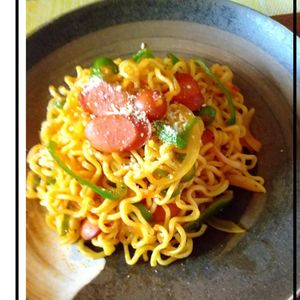 チョロリスの作ってみた!投稿(【焼きナポリタン】ゆでずに簡単！パパッとランチに◎)