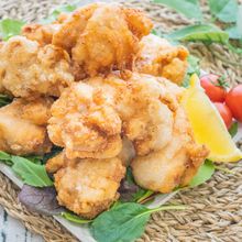 【塩レモン唐揚げ】レモンでさっぱりとした美味しさ！