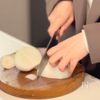 レンチンだけ🍅＜トマトたっぷりハヤシライス＞ボウル1つ🥣の工程1