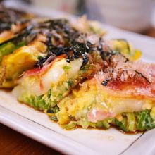 おかか醤油とチーズが合う🤭💕もちもちお餅のとん平焼き♪