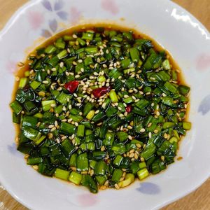 もんぶらん°・*:.。.☆の作ってみた!投稿(万能調味料！ピリ辛ニラソース♩ゆで豚やとんかつにかけても◎)