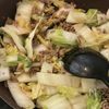 ご飯がすすむ!材料たった2つで超簡単【麻婆白菜】の工程1
