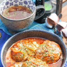 \レトルトハヤシライスで簡単♪/濃厚こく旨☆煮込みハンバーグ