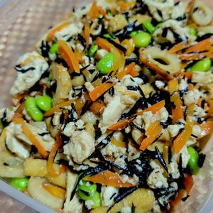ヴェルの作ってみた!投稿(【ひじきと豆腐の炒り煮】定番作り置きおかず♪)