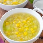 驚く美味しさ！とうもろこしとキャベツの中華スープ