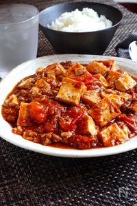 トマトの旨味でウマさ倍増【トマト麻婆豆腐】