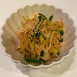 みわの作ってみた!投稿(5分で簡単!もやしときゅうりとハムの中華サラダ)